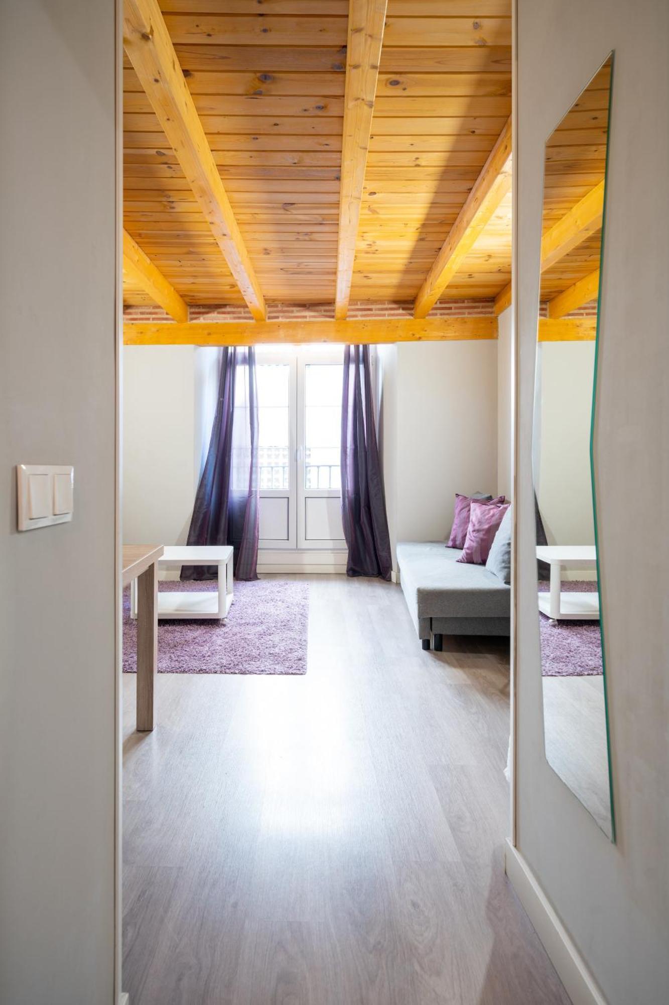 Apartamentos Go - Leopoldo Cano Center Valladolid Exteriör bild
