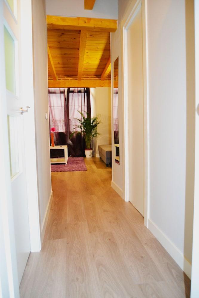Apartamentos Go - Leopoldo Cano Center Valladolid Exteriör bild